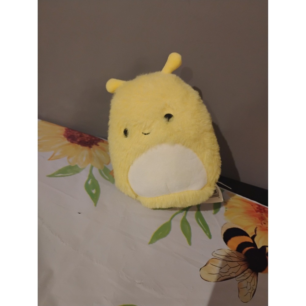 Squishmallows Fuzz-A-Mallows Leigh the Yellow Giraffe 5 Inch Plush Toy